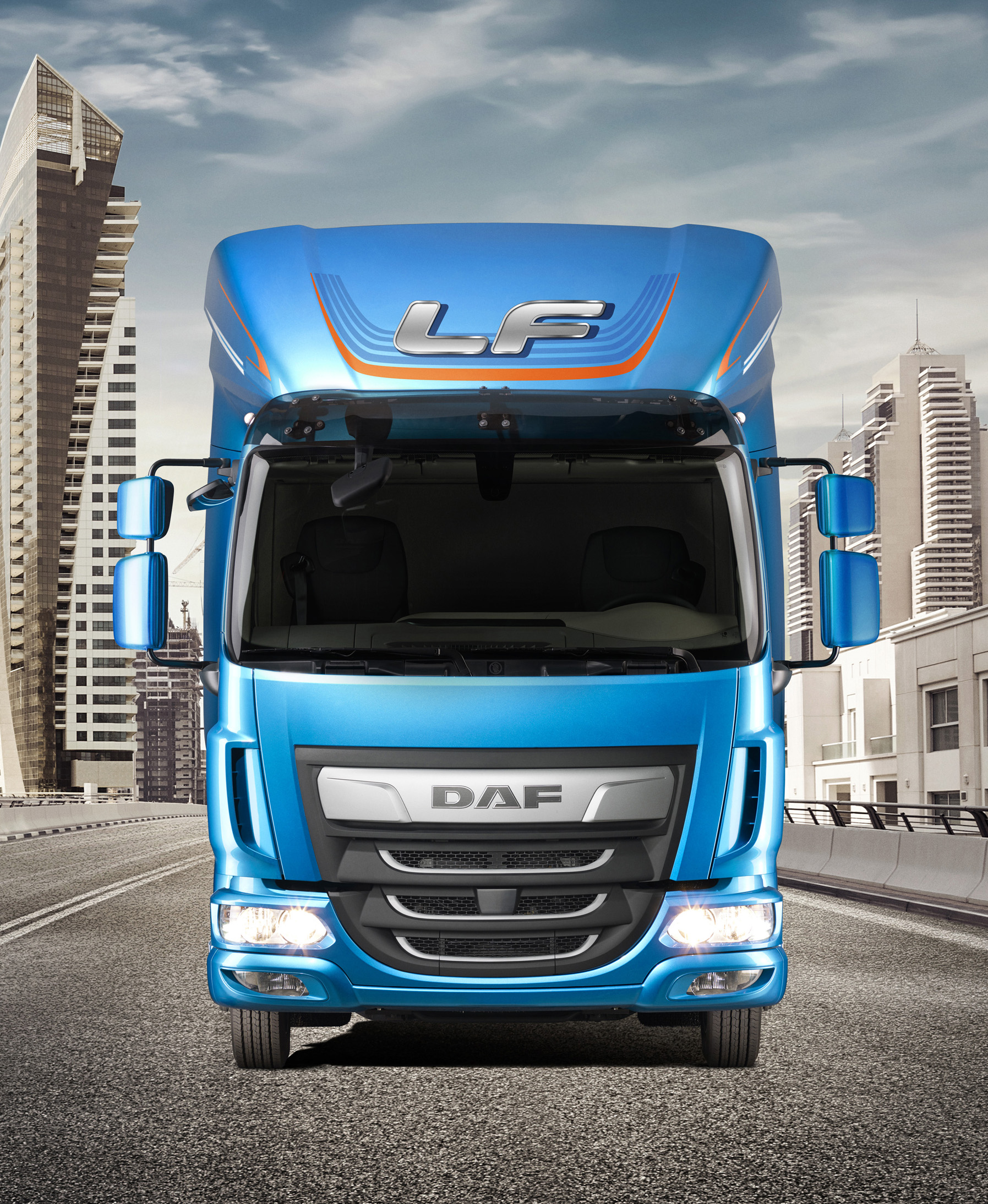 DAF LF. DAF LF 2022. Грузовик Даф ЛФ. DAF XC 2021 грузовик.
