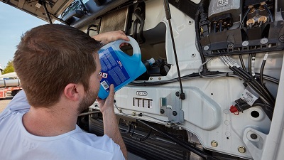 Maintenance-and-check-up-Check-up-fluids