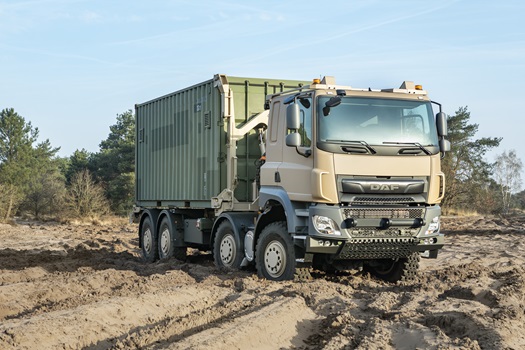 Eerste-DAF-CF-Military-trucks-geleverd-aan-Belgische-Defensie-03