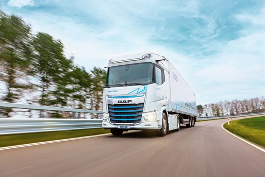 02-DAF-launches-interactive-route-simulator-for-electric-trucks